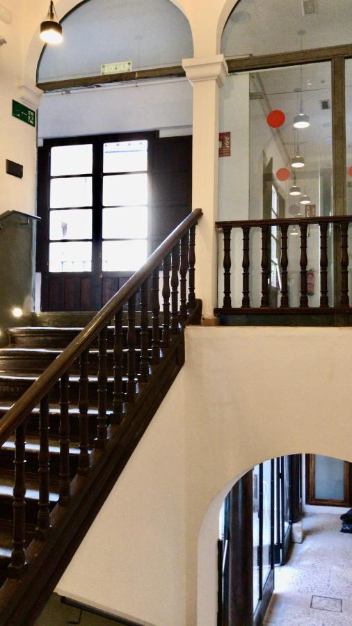 Quartier Leon Hostel Jabalquinto Ostello *