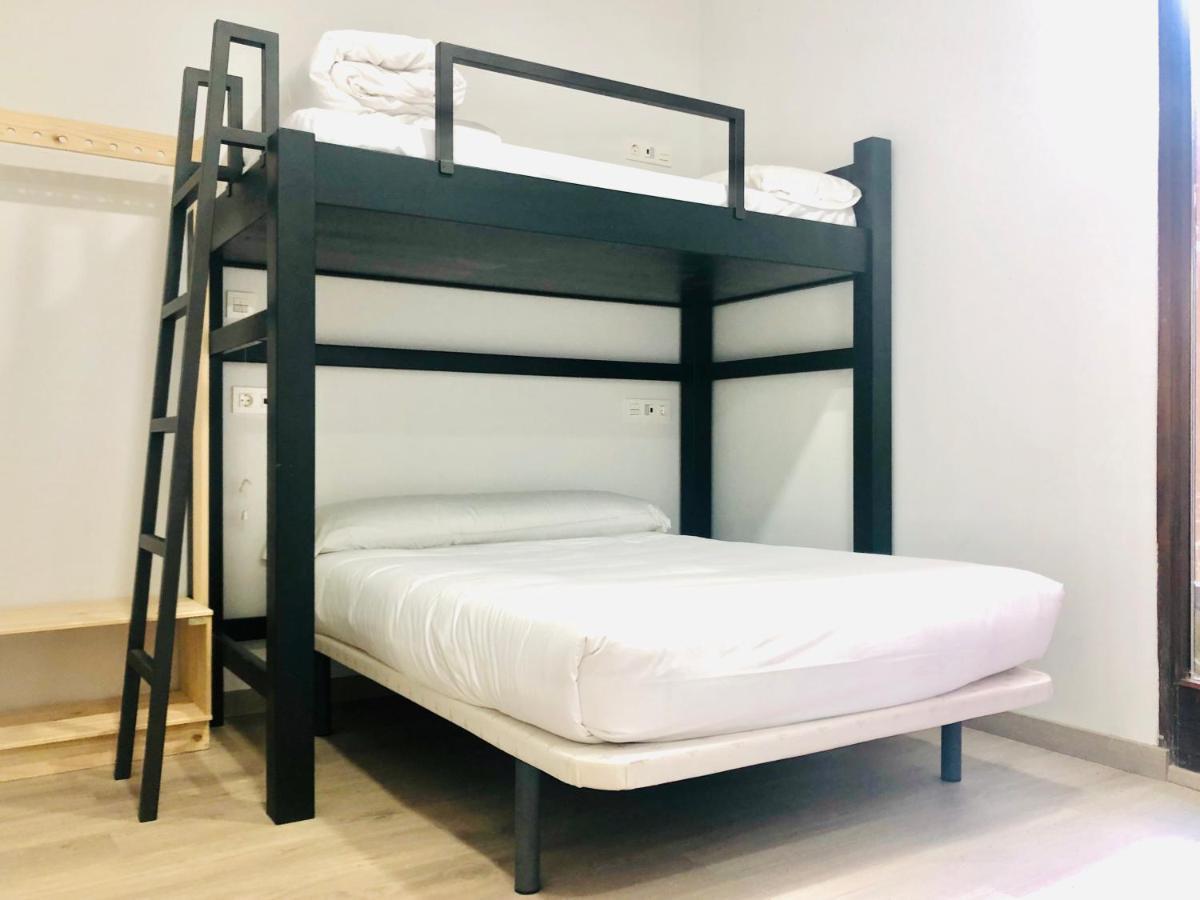 Quartier Leon Hostel Jabalquinto Ostello