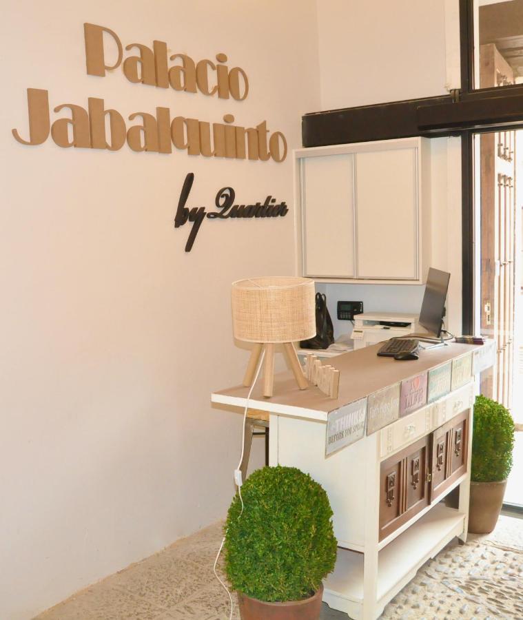 Quartier Leon Hostel Jabalquinto *
