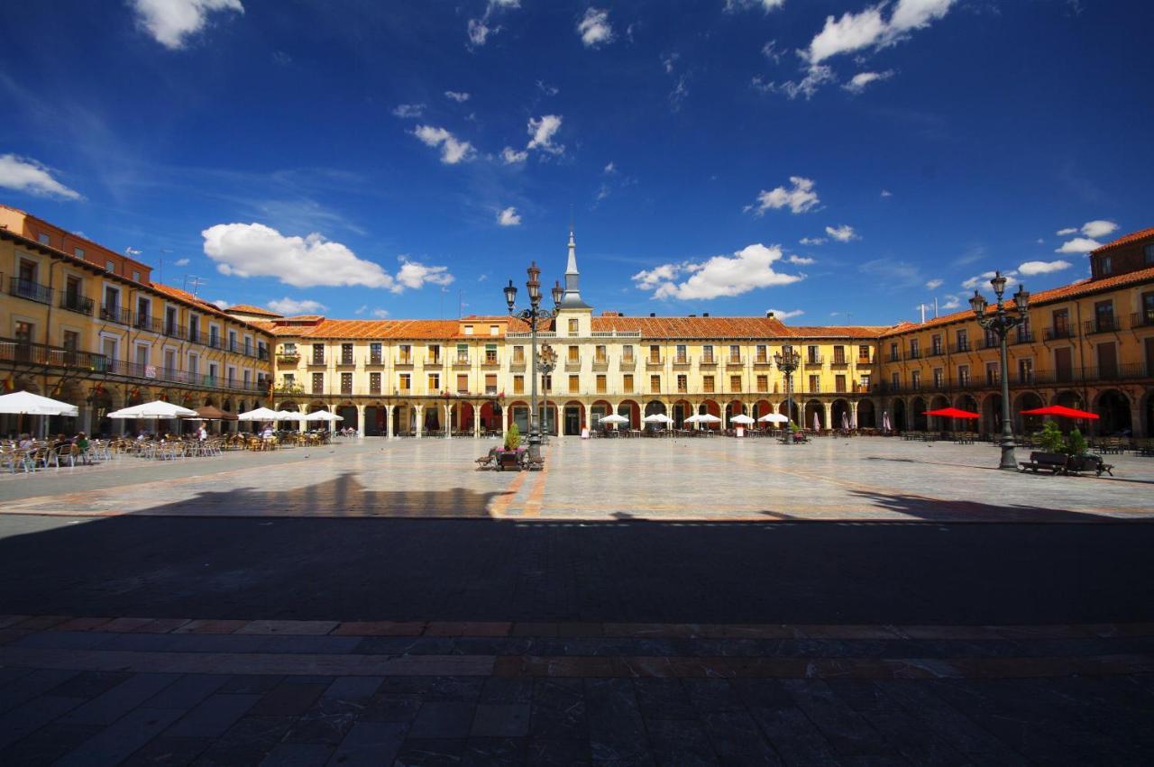Quartier Leon Hostel Jabalquinto Ostello León